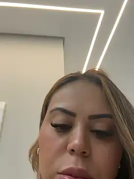 Chat +18 de lariic ao vivo