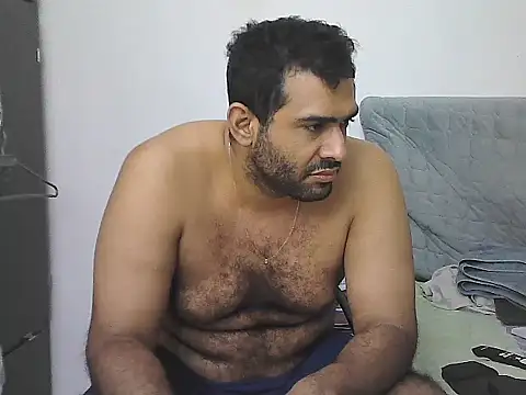 دردشة AlphaLatinoBear الجنسية المباشرة