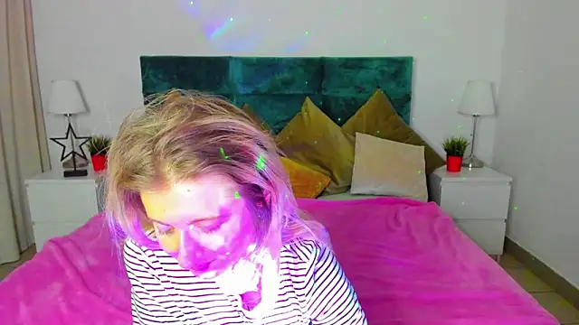 CamillaDreamer's Live XXX Chat