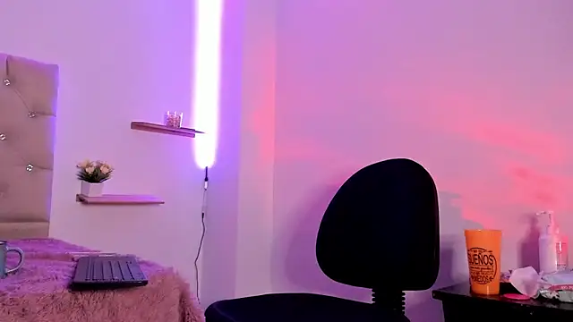 eimyy_rouse 라이브 XXX 채팅