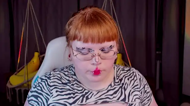 LottieReed's Live XXX Chat