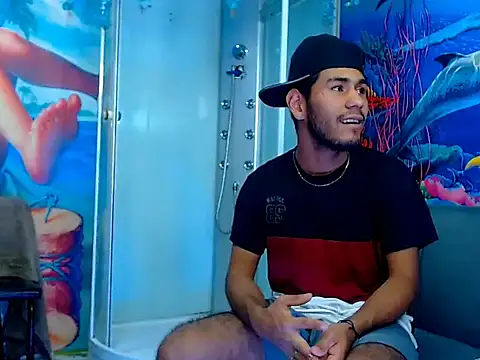 دردشة warmNoah الجنسية المباشرة