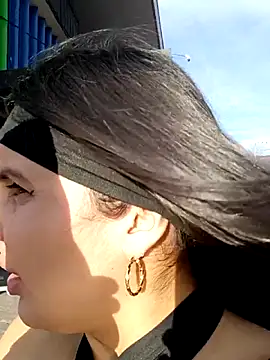 Chatroom XXX en direct de Cami_carvajal