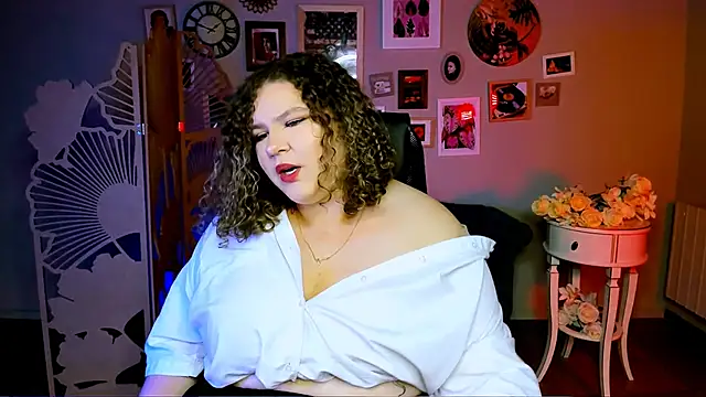 SofiRoce's Live XXX Chat