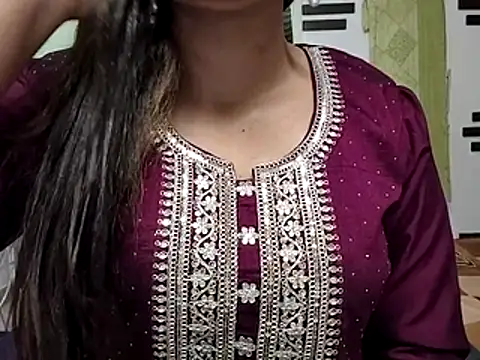 misstyy Adlı Modelin Canlı XXX Sohbeti