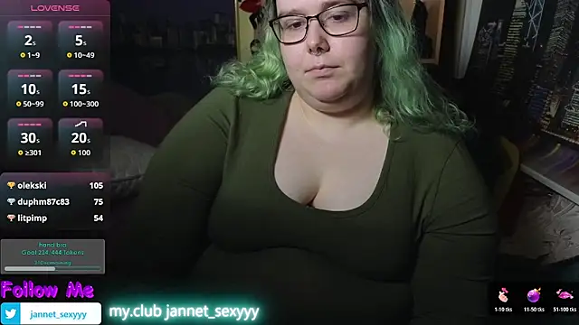 Chatroom XXX en direct de JannetPie