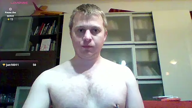 دردشة Matttthees الجنسية المباشرة