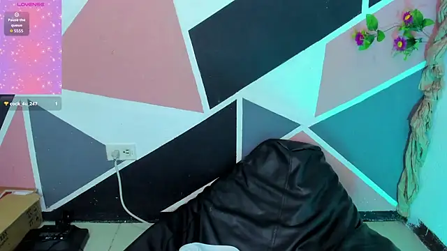 Онлайн чат XXX little_emma0