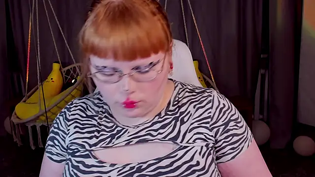 LottieReed live XXX chat