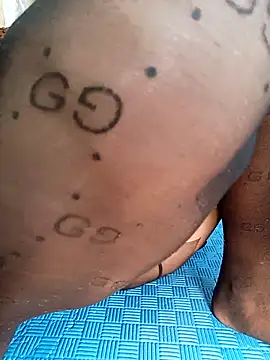 Mizzu-mi 现场XXX聊天