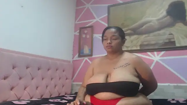 Doll_rihana – Live XXX-chat