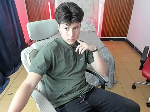 daniel_leon – Naživo XXX chat