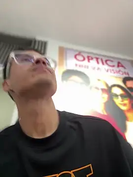 TavoHot_のウェブカメラショー