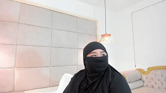 _zharaa Chat XXX in diretta