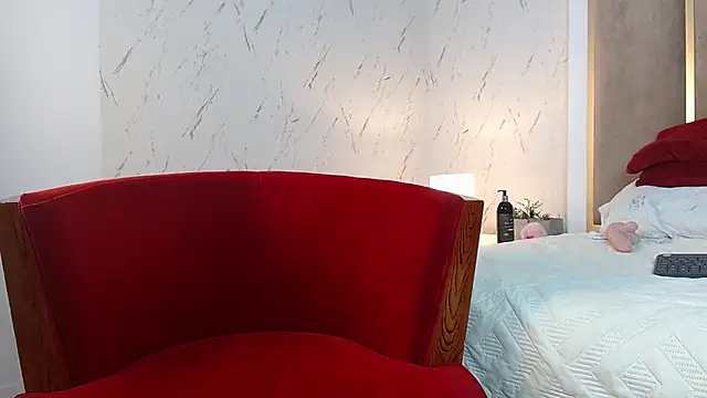 Alma_Monclair_ Chat XXX in diretta