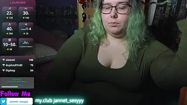 JannetPie: вебкам-шоу