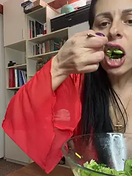 Živý XXX chat MiriamDelyn