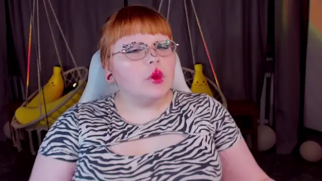 LottieReed Chat XXX live