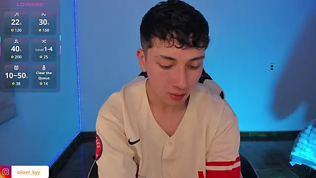 oliver_kyy Live XXX-Chat