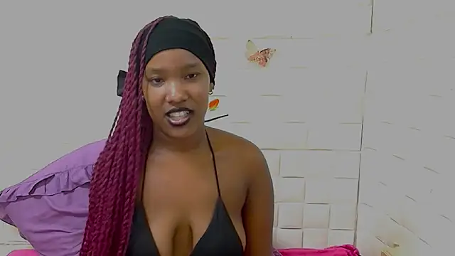 EroticSexyPrada's Live XXX Chat