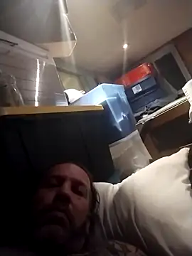 AceticPinscher: απευθείας συνομιλία ΧΧΧ