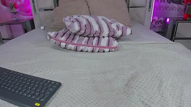 mia_peyton Obrolan Langsung XXX