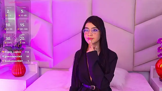 OliviaDiaz Webcam Show