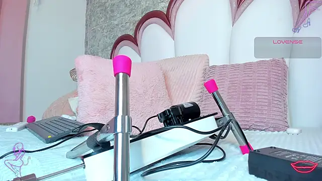 EmmaCrush's Live XXX Chat