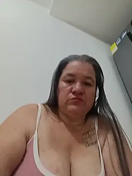 Czat XXX na żywo – MilF-eterna_69