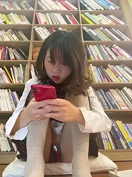 littleqiu's Live XXX Chat