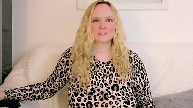 XXX chat uživo modela Sarah4you