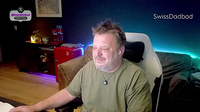 SwissDadbod's Live XXX Chat