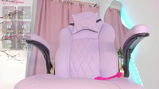 Mara_royal Pertunjukan Webcam