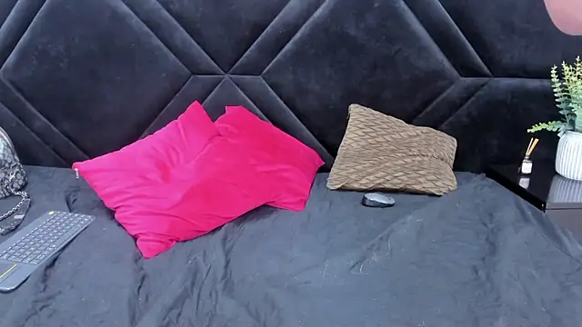 Dantzel_ Chat XXX in diretta