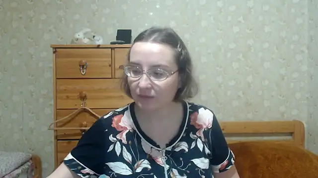 XXX chat uživo modela Smart_Rose