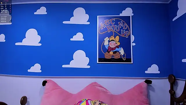 Онлайн чат XXX foxy_samy