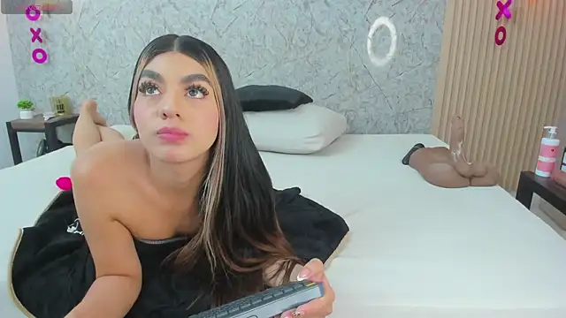 Antonella_west: απευθείας συνομιλία ΧΧΧ