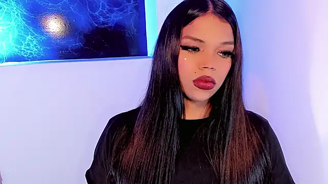 Keira_Fox31のライブXXXチャット