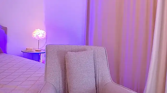 EmeraldGlow Live XXX-chat