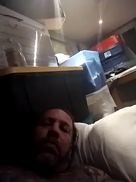 Chat XXX ao vivo de AceticPinscher