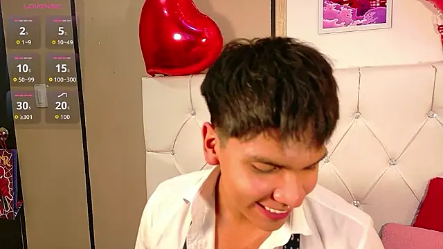 Thiago_Kozak: онлайн-секс-чат