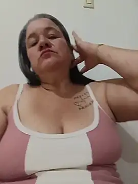 MilF-eterna_69 Live XXX Chat