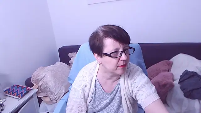 ChristaRose: онлайн-секс-чат