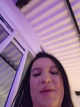 Pretty_Julieta live XXX chat