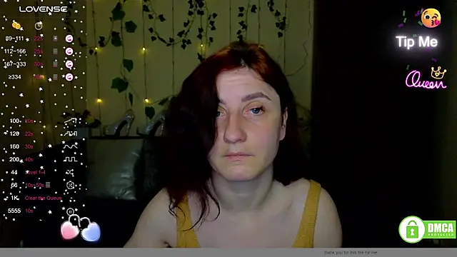 Chatroom XXX en direct de Muse_kitty_jenia