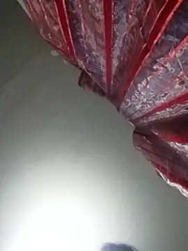 Chatroom XXX en direct de SweetLeila40