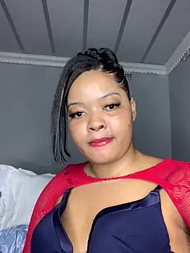 sexytinashe21's Live XXX Chat