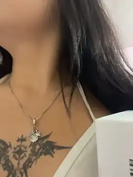 Valu_euphoria's Live XXX Chat