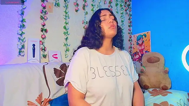 Vicky_Miller_05: онлайн-секс-чат