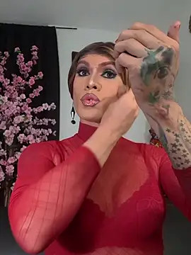 XXX chat uživo modela JessiicaExoticX1